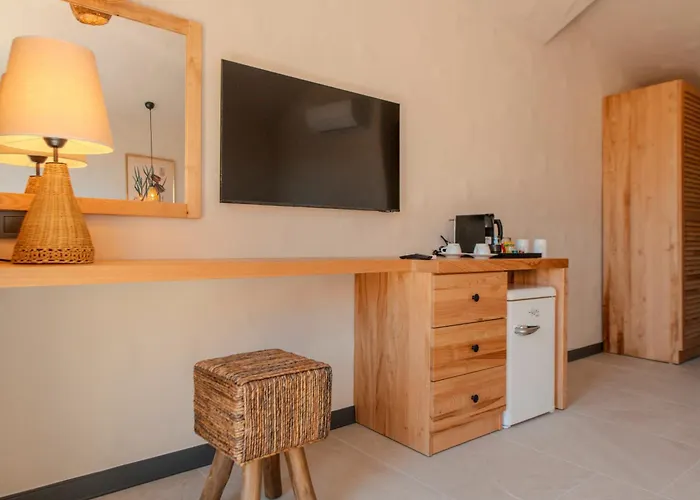 Unsal Hotel 3*