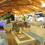Unsal Hotel