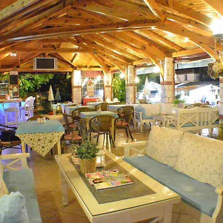 Unsal Hotel