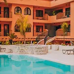 Unsal Hotel