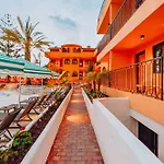 Unsal Oludeniz