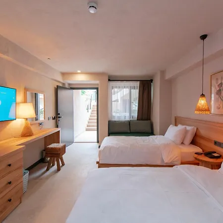 Unsal Otel