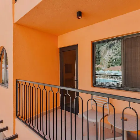 Unsal Hotel